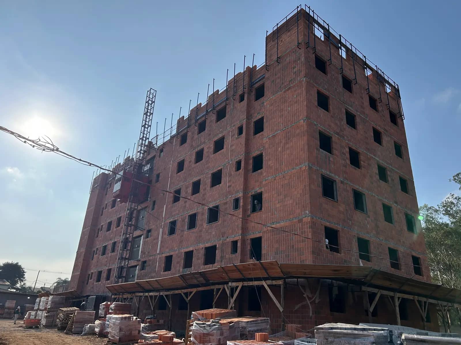 Obra do Residencial Lisboa em andamento
