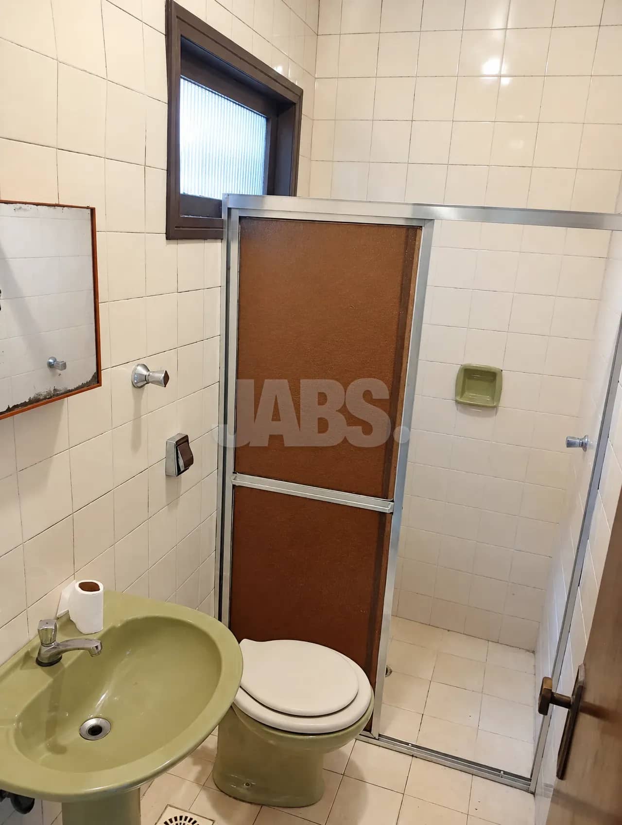Banheiro com box