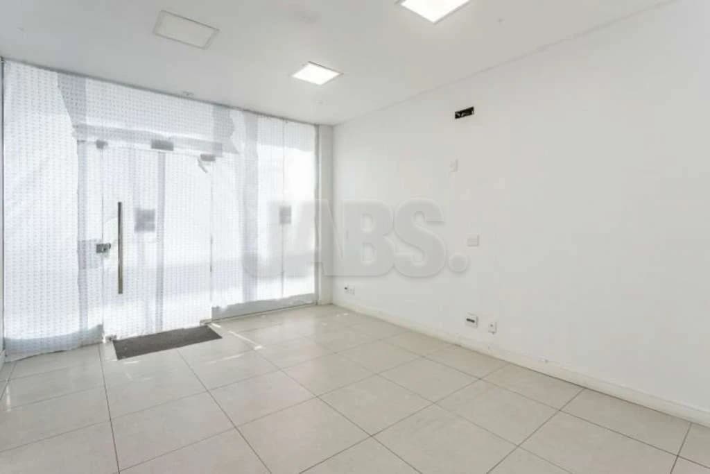 Loja de 87 m² com fachada de vidro na Avenida Ipiranga, Praia de Belas, foto 1