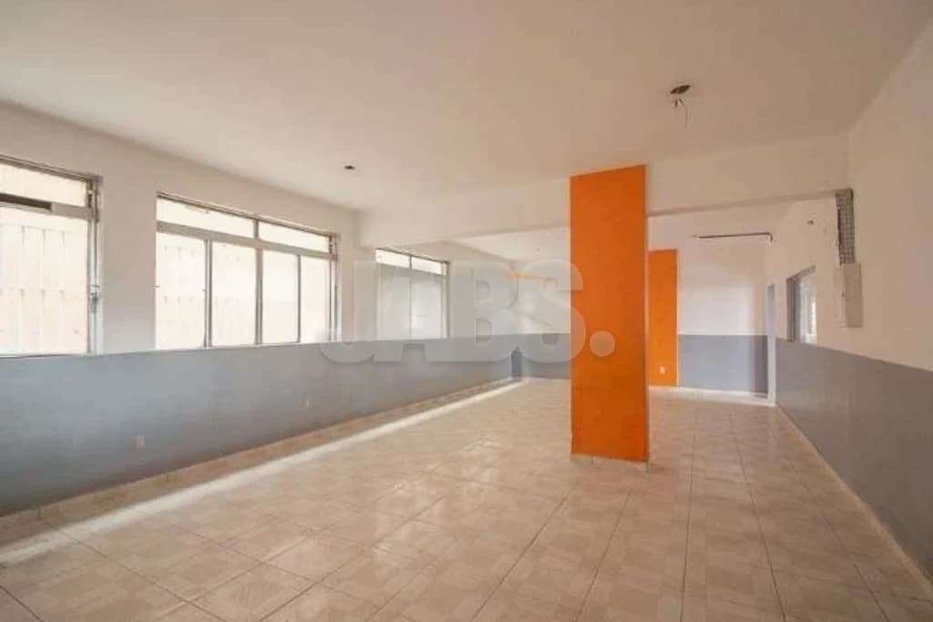 Andar comercial de 1.000 m² com salões amplos e 8 banheiros no Centro Histórico, foto 1