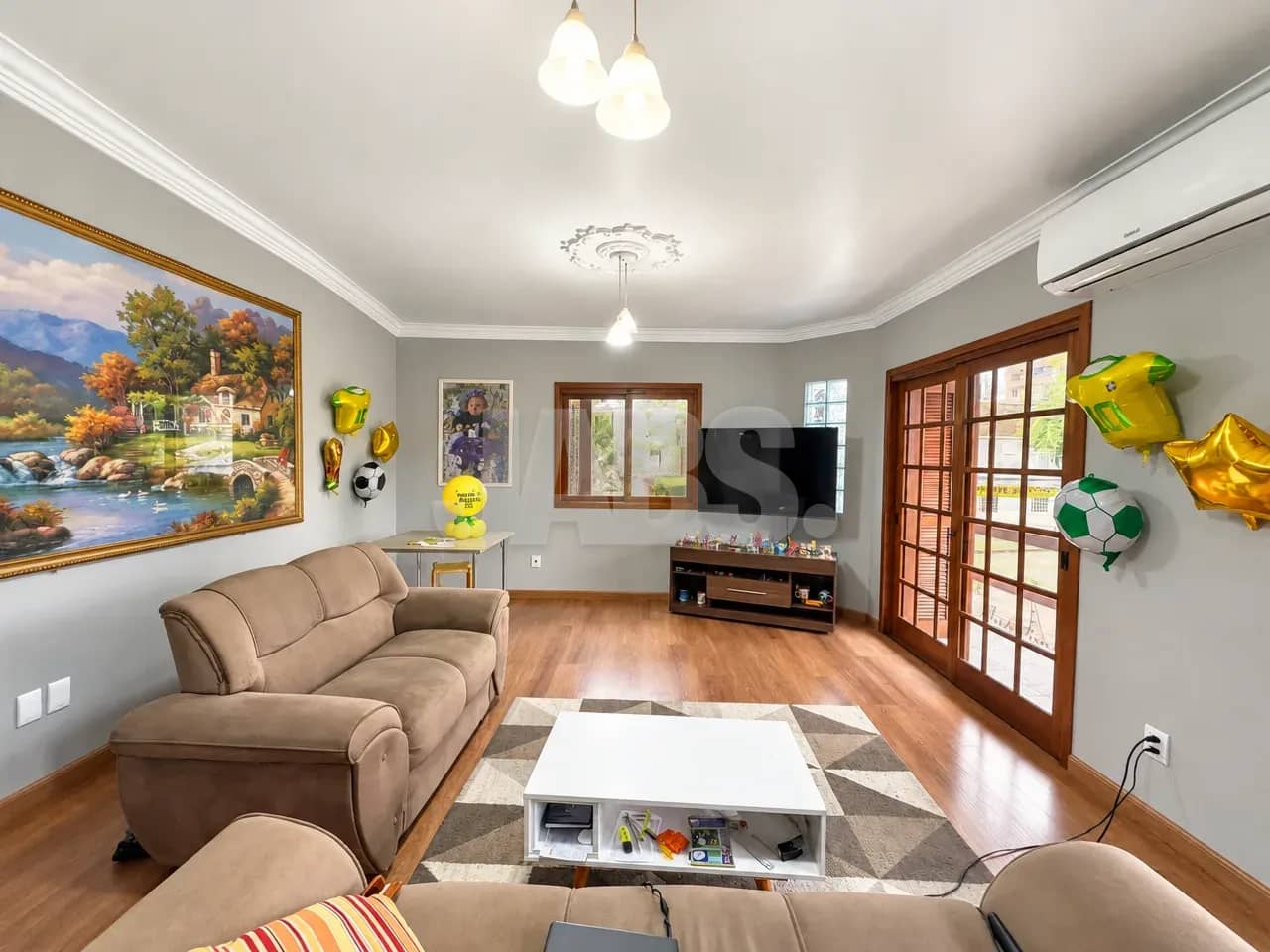Sala de estar com ar-condicionado