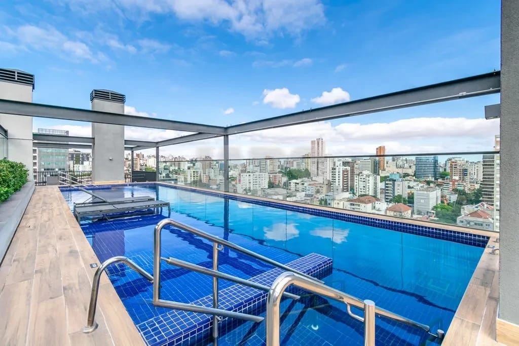 Piscina na cobertura