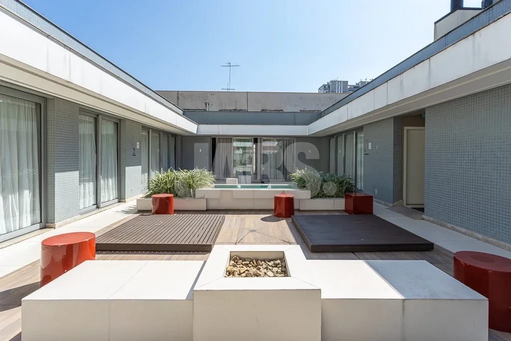 Terraço com deck