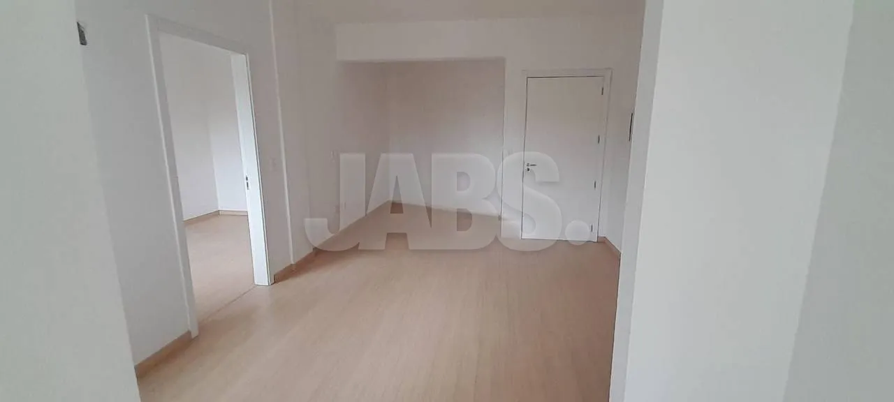 Apartamento com suíte e sacada com churrasqueira em Canela, foto 3