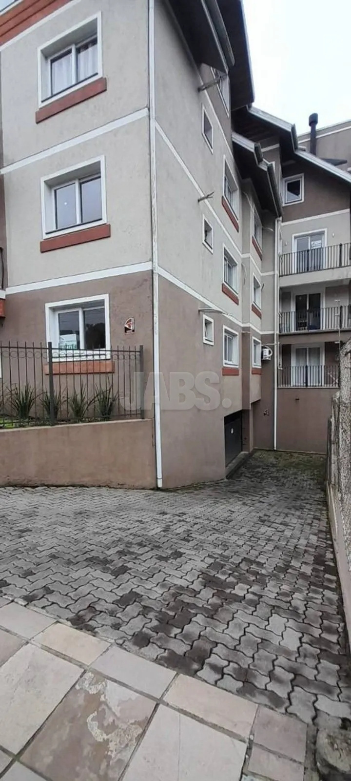 Apartamento com suíte e sacada com churrasqueira em Canela, foto 9