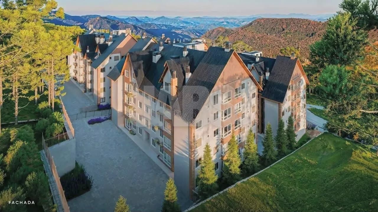Residencial Boa Vista visto de cima, com as montanhas