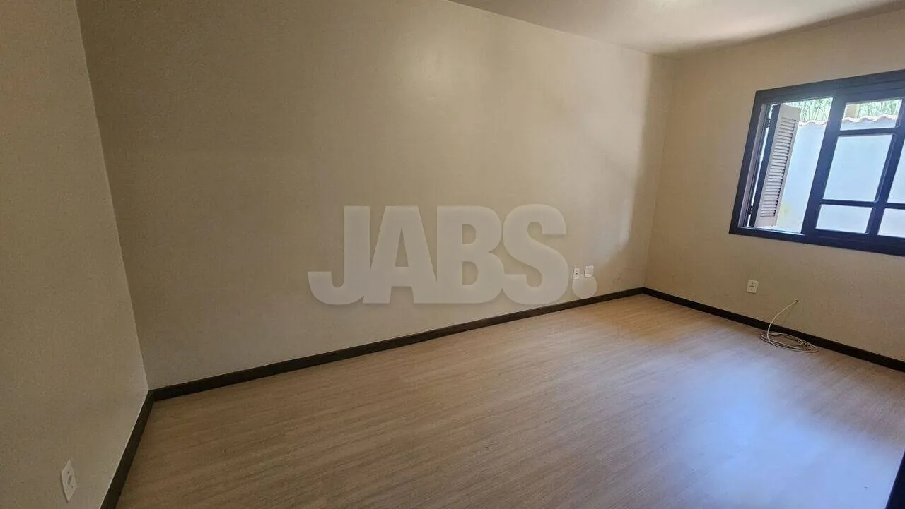 Apartamento térreo com pátio privativo perto da Catedral de Pedra, foto 7