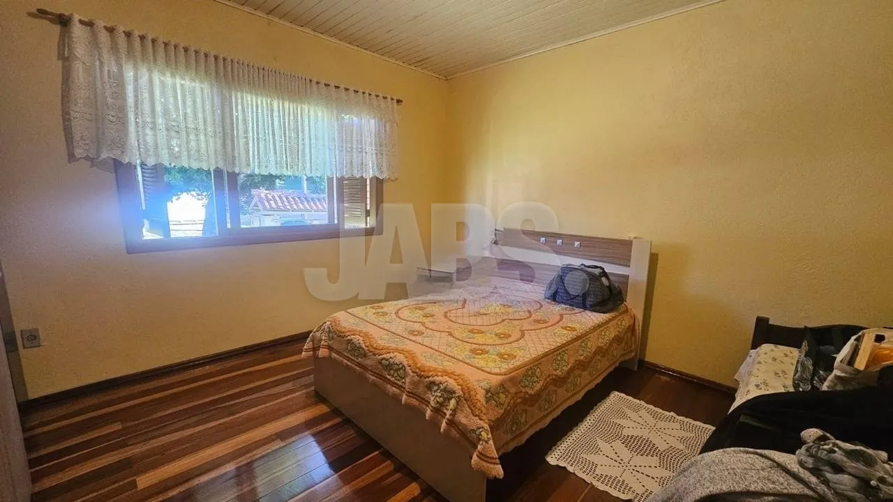 Casa de 2 dormitórios com terreno generoso na Vila Maggi, foto 4