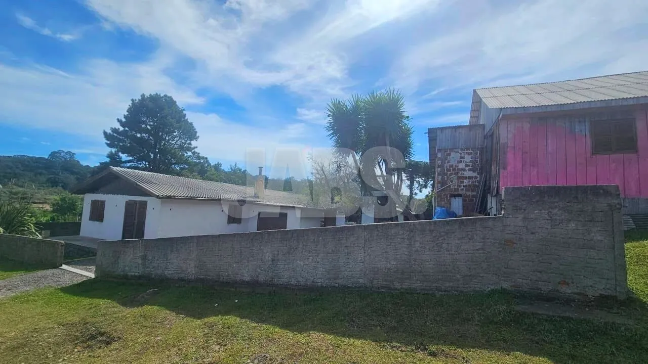 Casa de 3 dormitórios com garagem para 2 carros na Santa Marta, foto 3