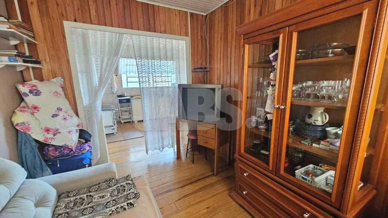 Casa de 203 m² com jardim e árvores frutíferas no Distrito Industrial, foto 8