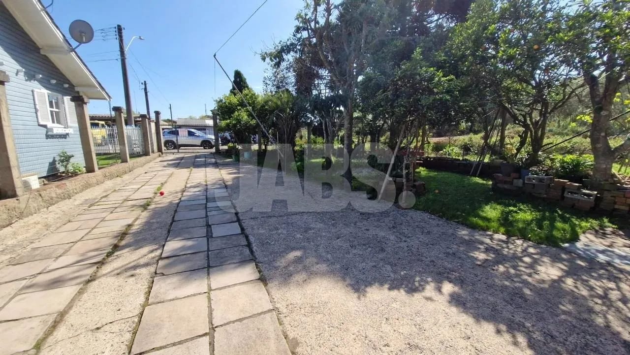 Casa de 3 dormitórios com jardim amplo no São Lucas, foto 8