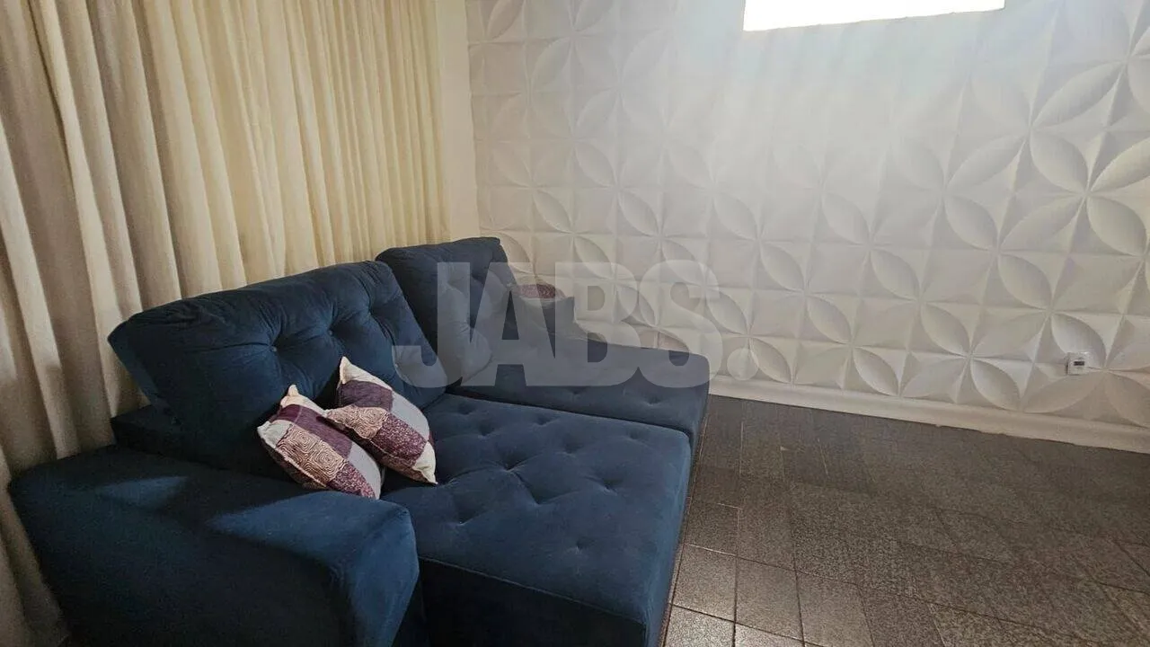 Casa de 242 m² em terreno de esquina de 732 m² no Leodoro de Azevedo, foto 6
