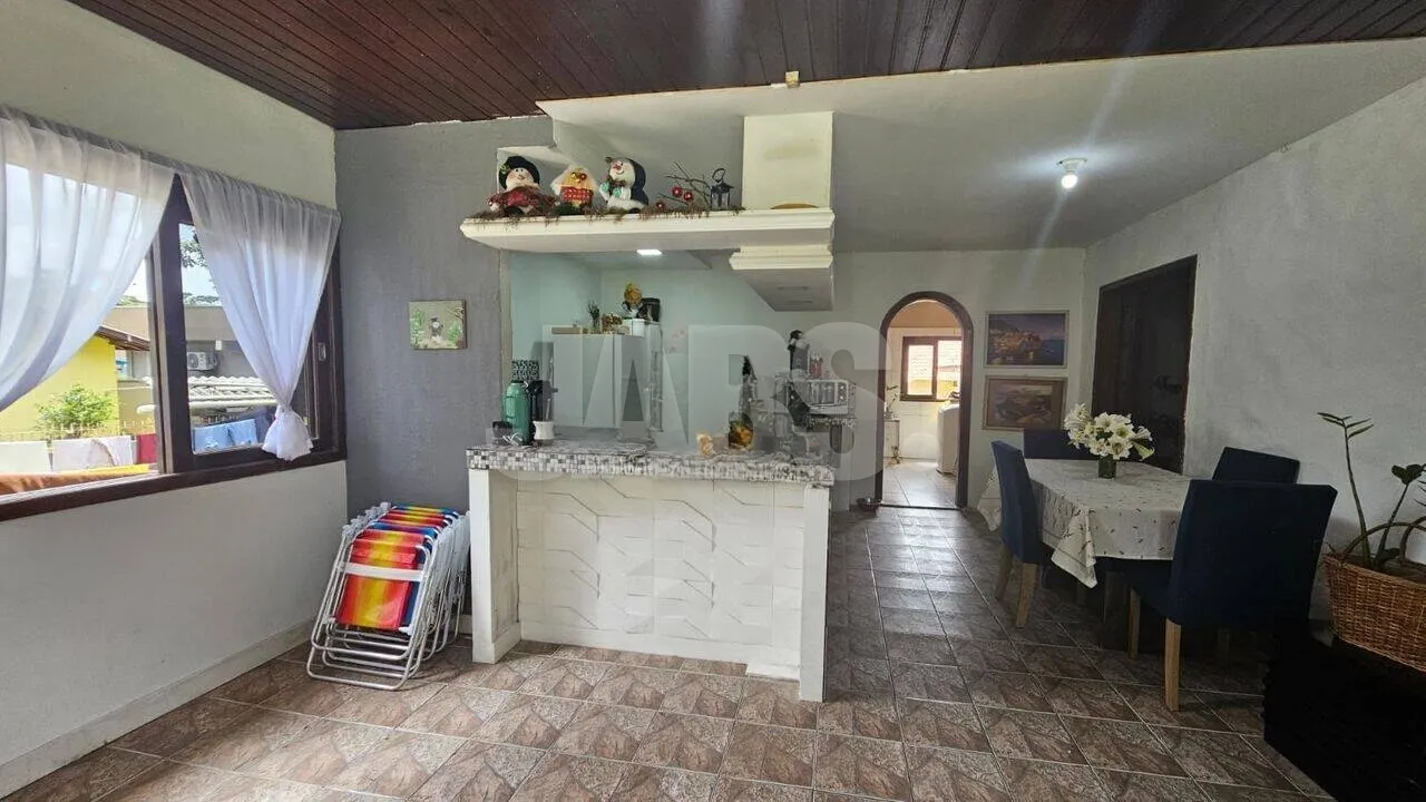 Casa de 242 m² em terreno de esquina de 732 m² no Leodoro de Azevedo, foto 15