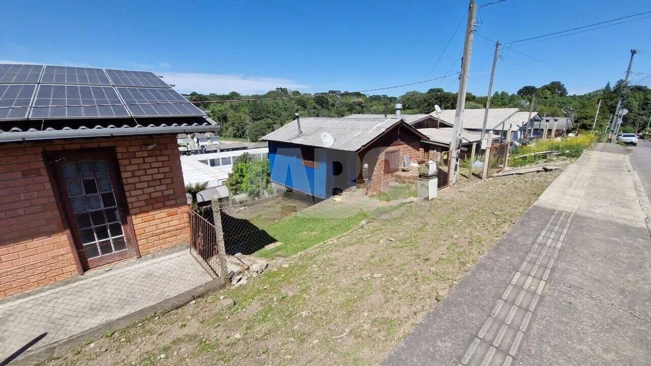 Imóvel com comércio e segunda casa no Jardim das Fontes, foto 3