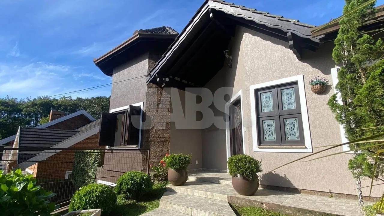 Casa de esquina de 500 m² que vira duas moradias no Centro de Canela, foto 7