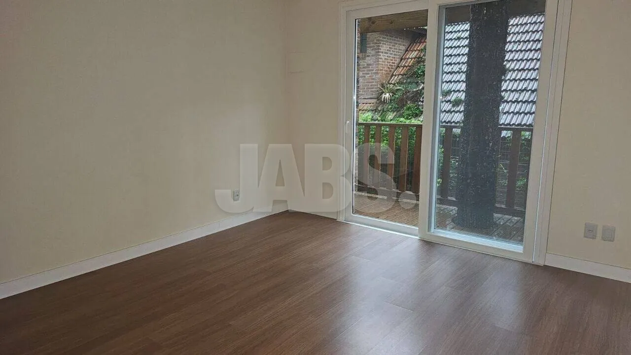 Casa nova com 3 suítes e elevador na Vila Suzana, foto 2