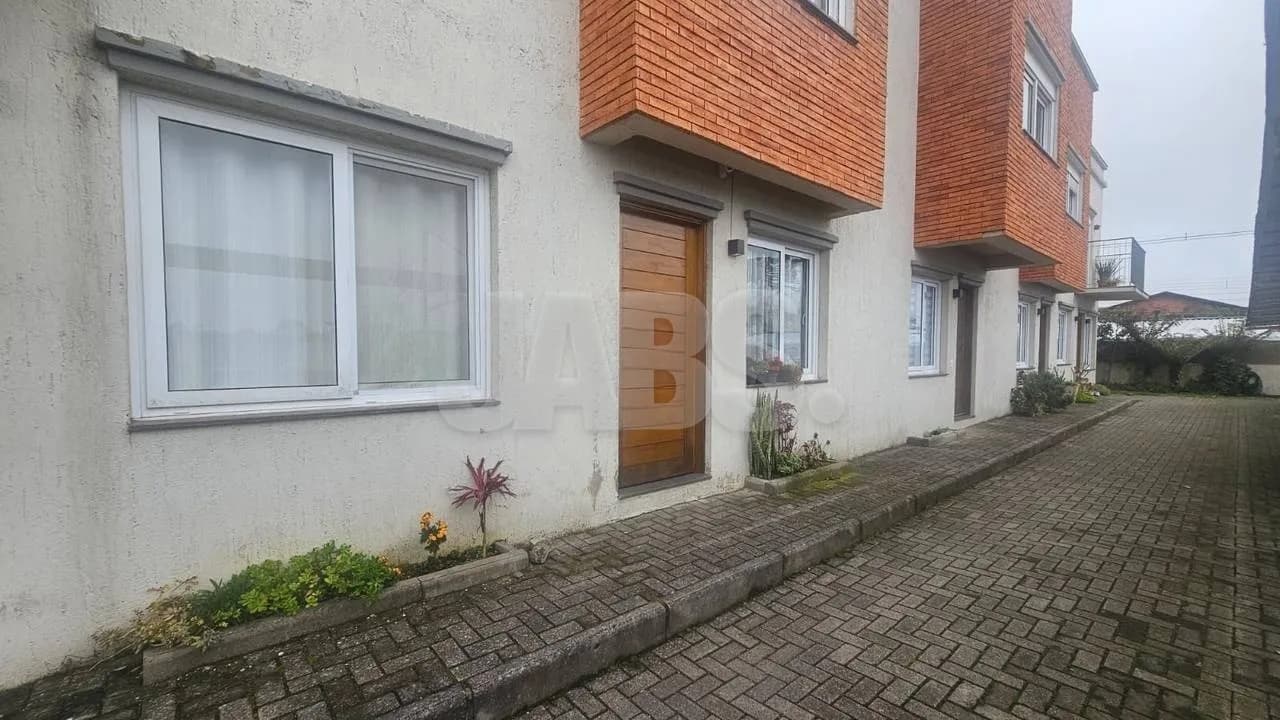 Sobrado de 2 dormitórios com pátio no Residencial Santa Teresa, foto 1