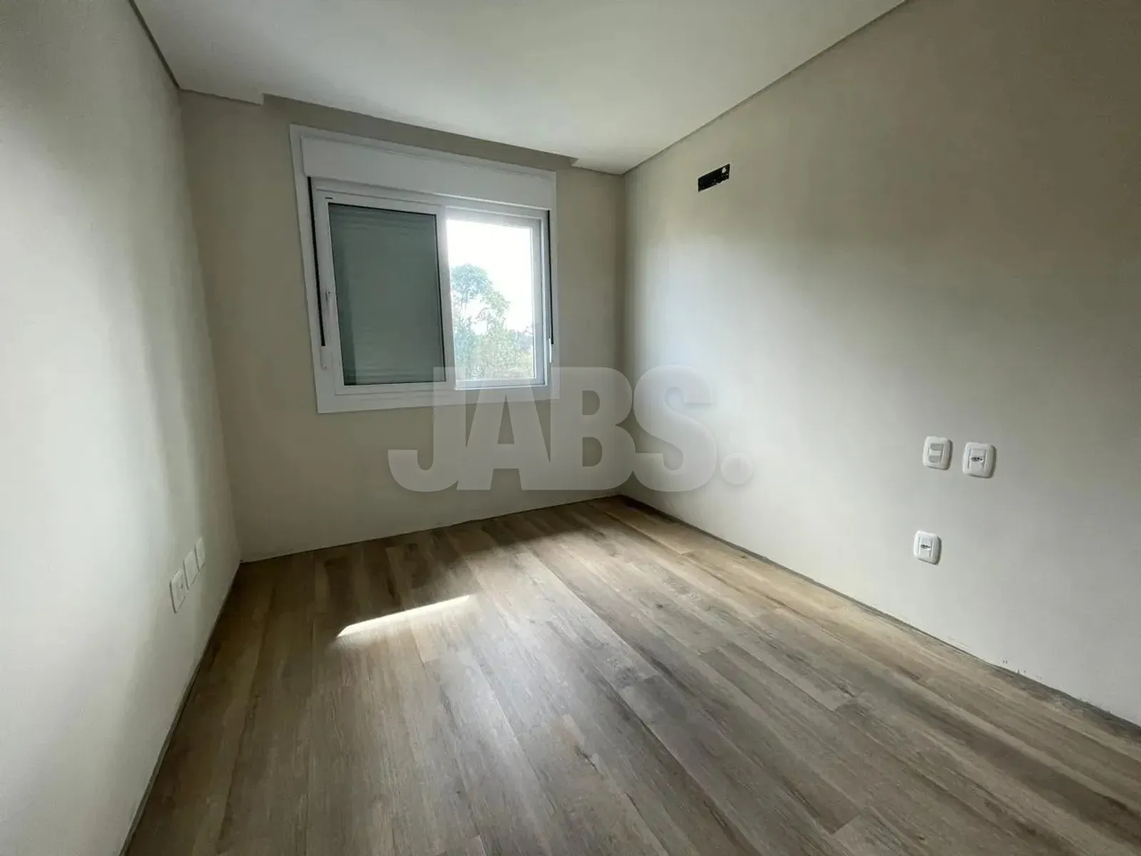 Dormitório com janela