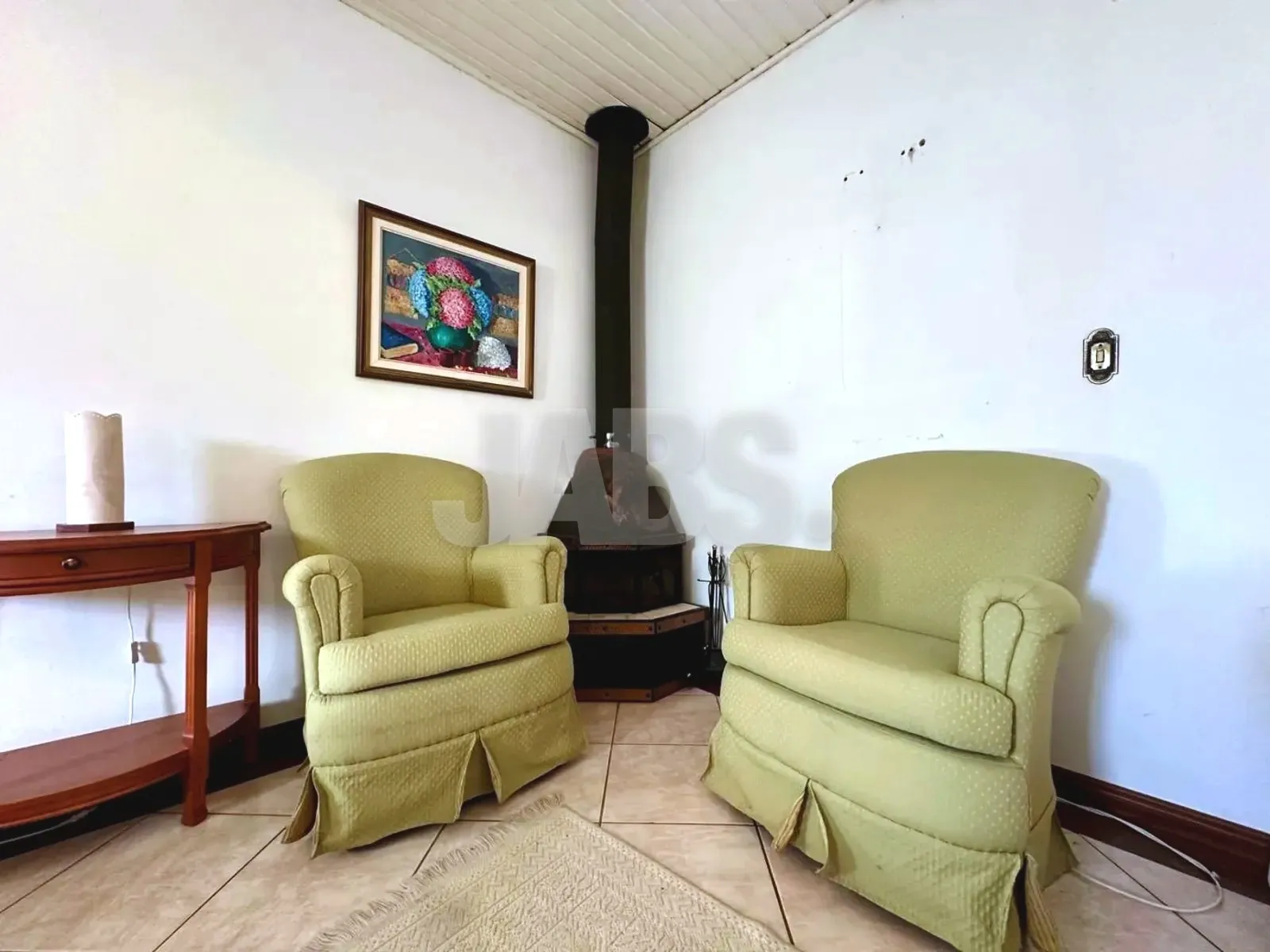 Sala íntima com lareira