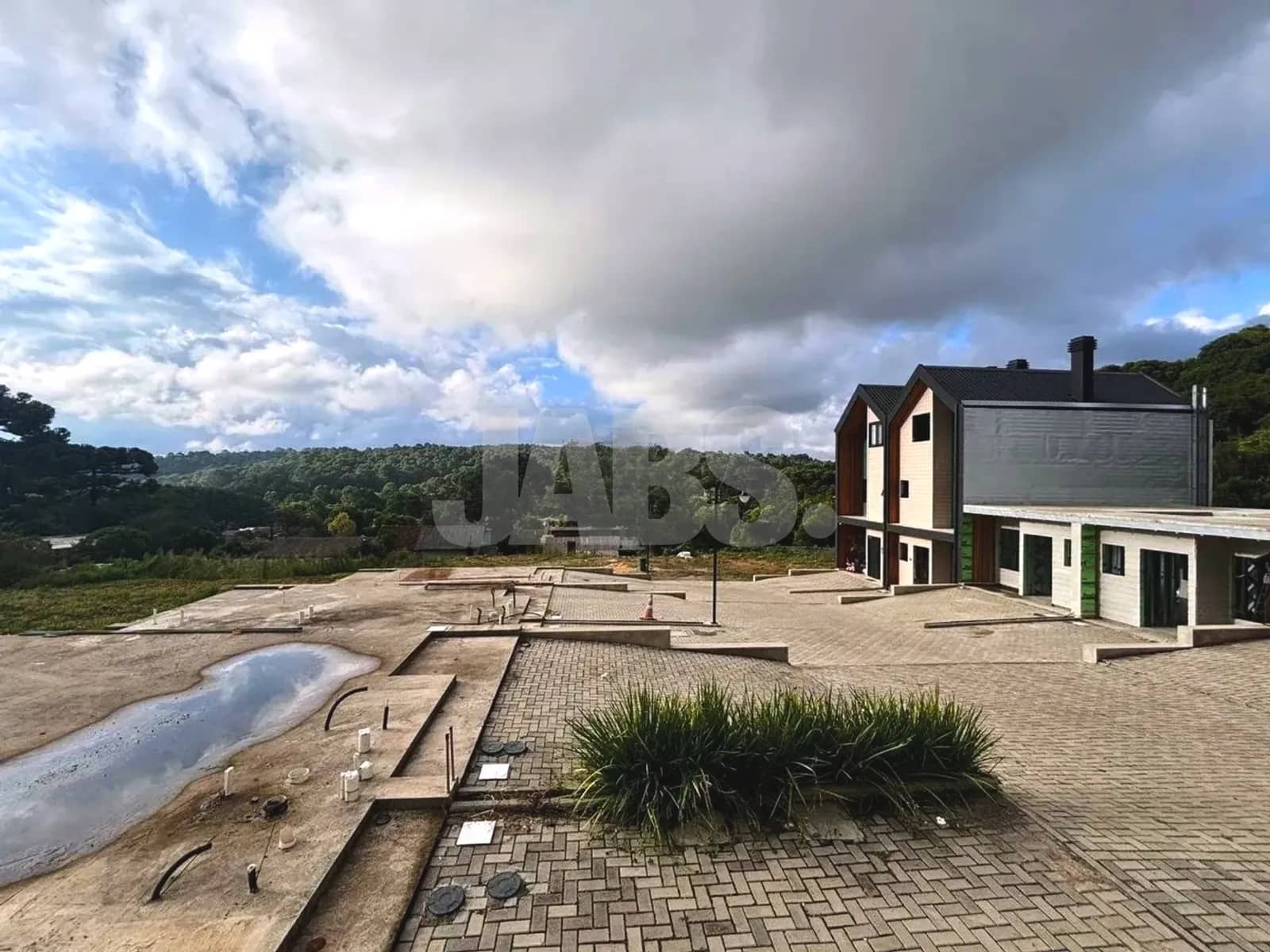 Área do condomínio com vista para o vale