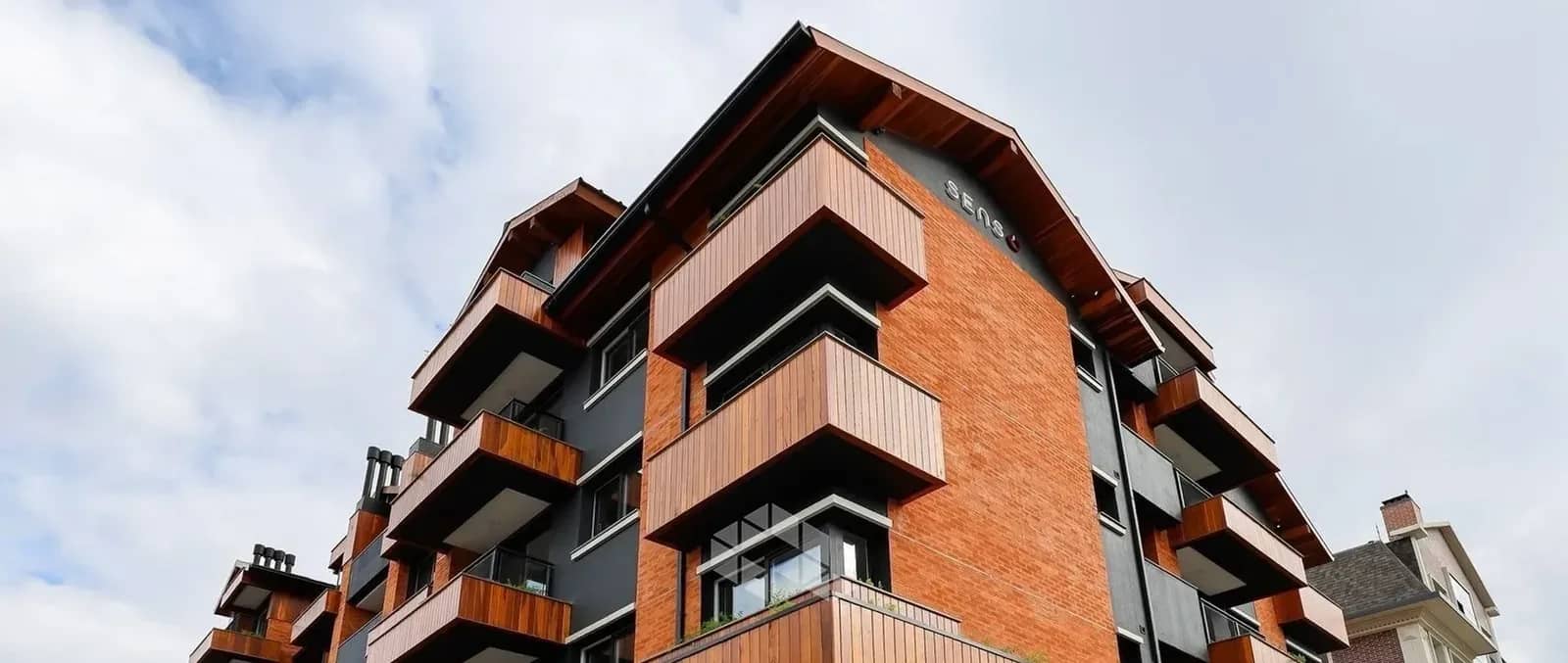Apartamento de 2 dormitórios a 450 m da Catedral de Pedra
