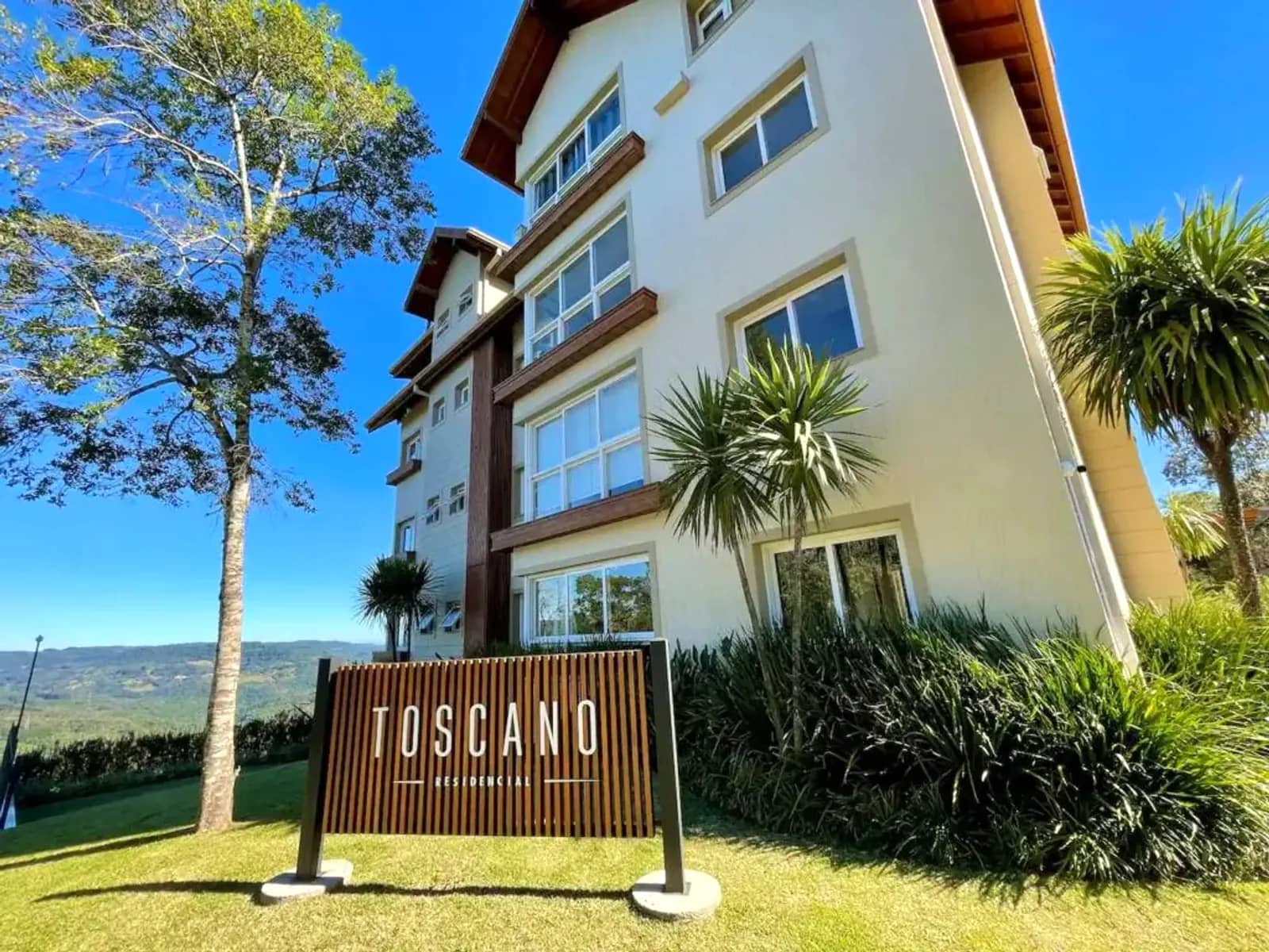 Fachada do Residencial Toscano