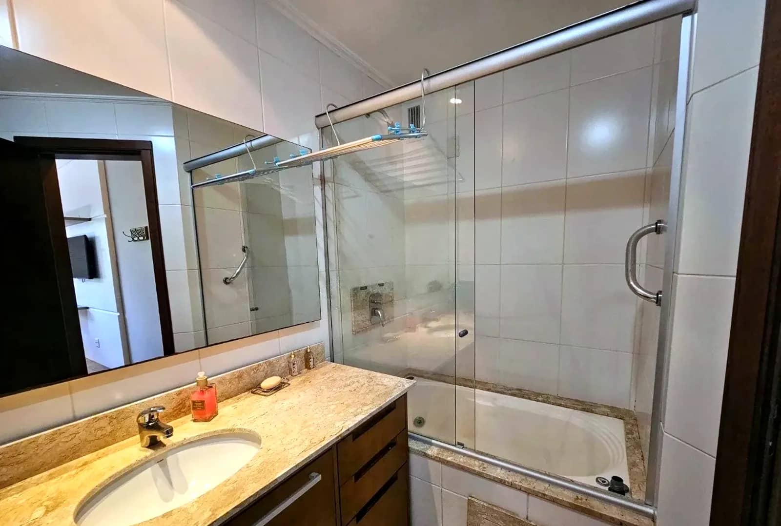 Banheiro da suíte