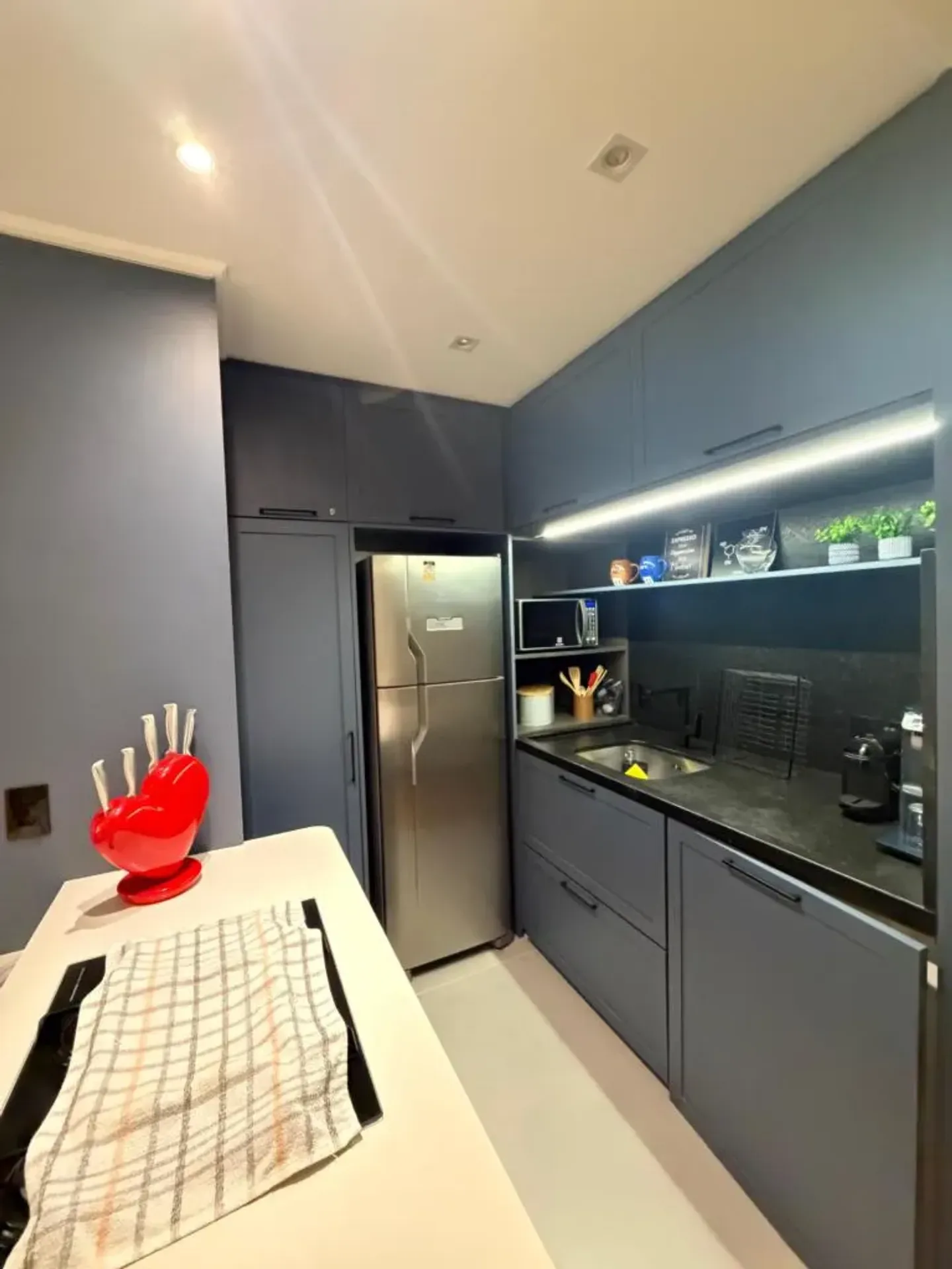 Apartamento mobiliado com lareira em condomínio clube, foto 8
