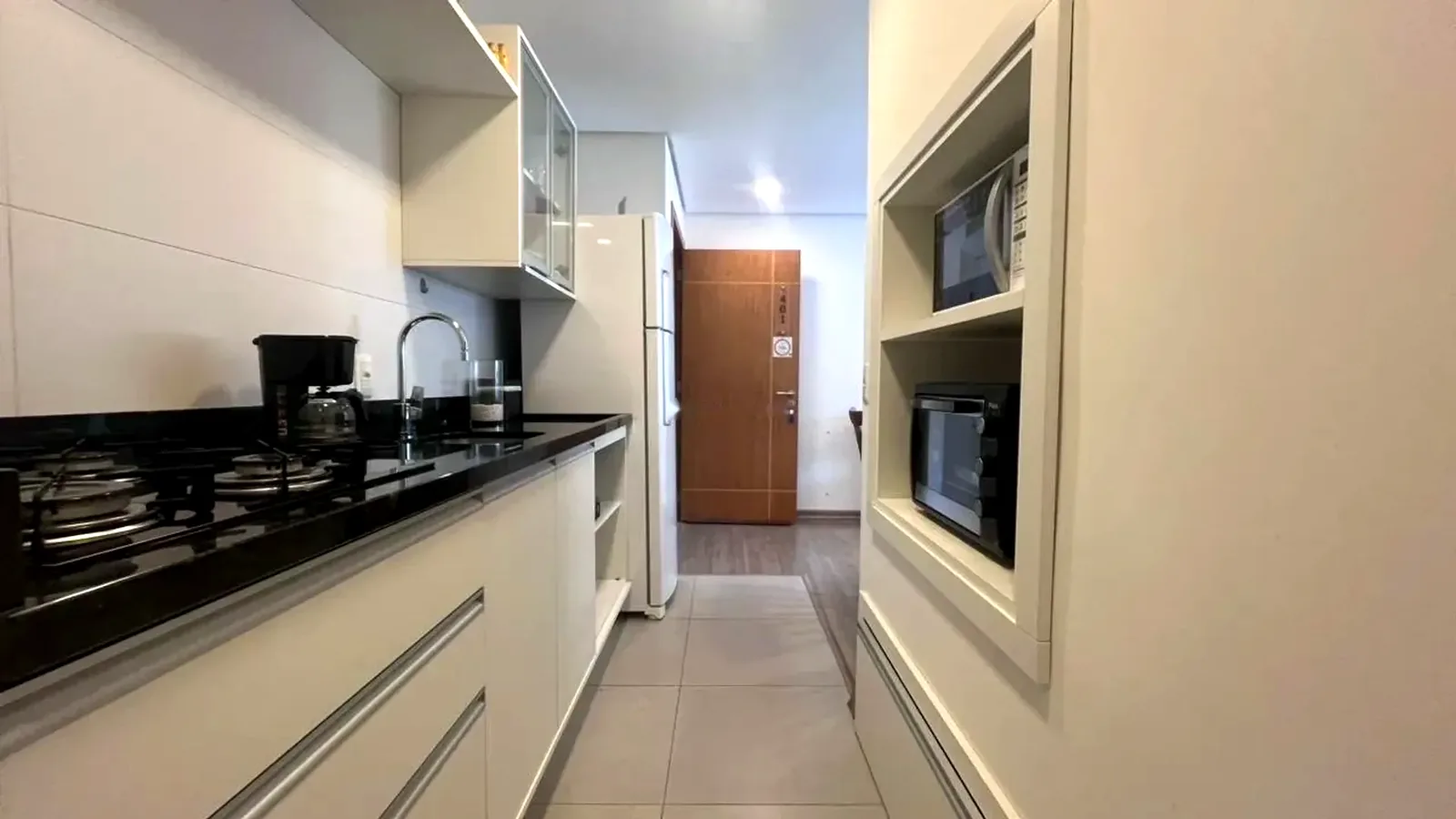 Apartamento mobiliado com suíte, 2 vagas e piscina aquecida, foto 9