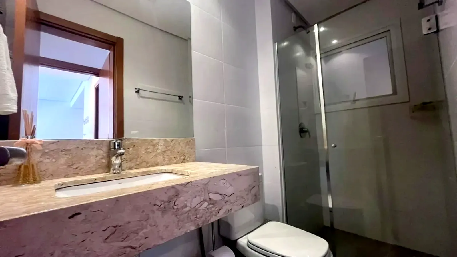 Apartamento mobiliado com suíte, 2 vagas e piscina aquecida, foto 15