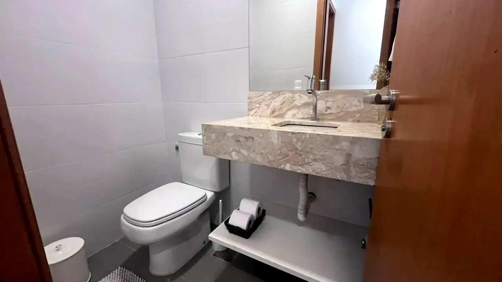 Apartamento mobiliado com suíte, 2 vagas e piscina aquecida, foto 16