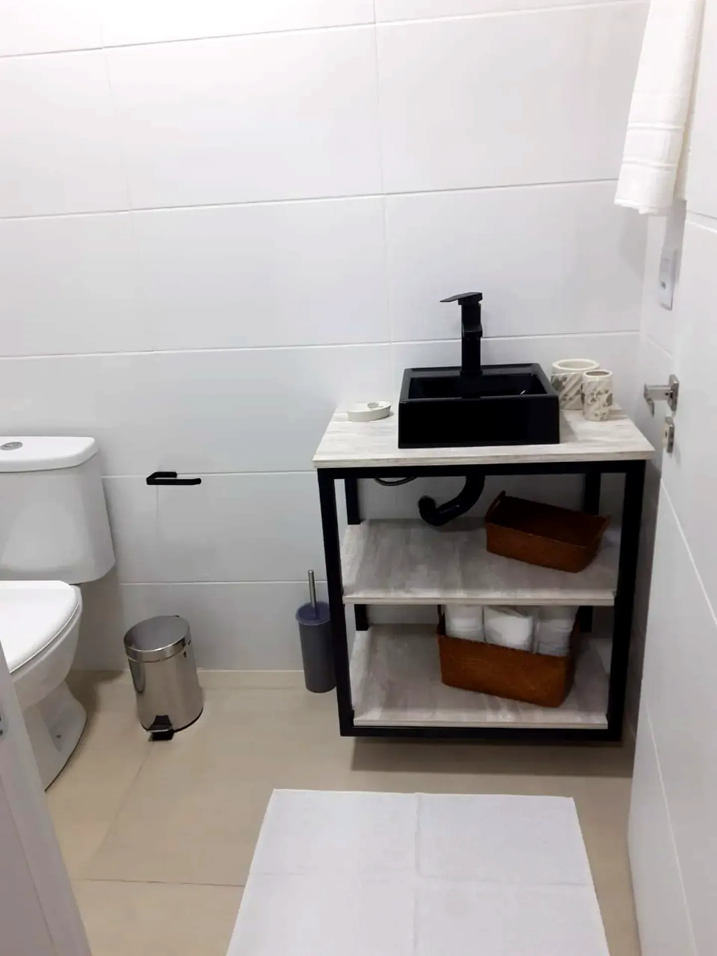 Apartamento mobiliado com suíte na Rua São Pedro, foto 9