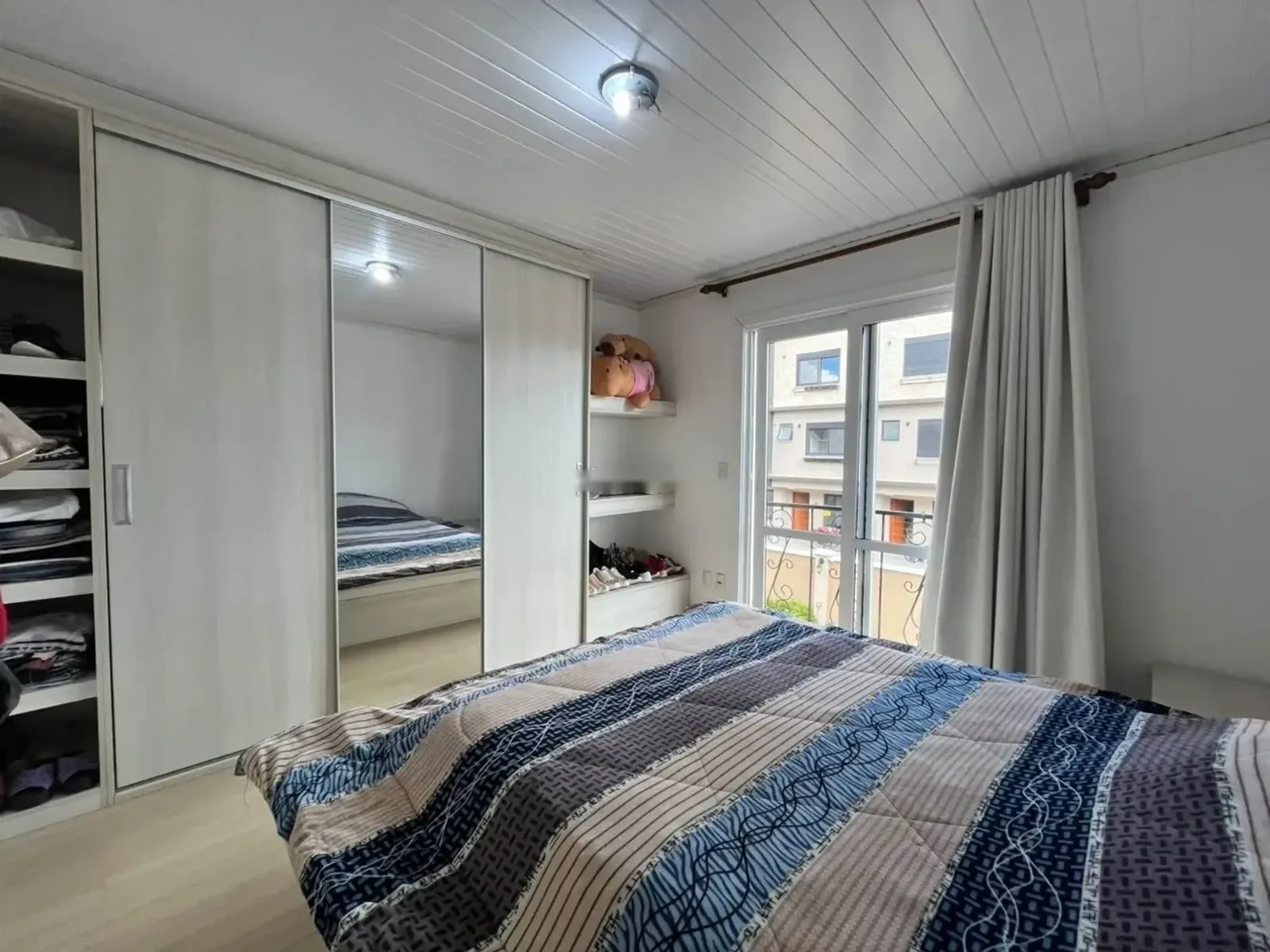 Casa geminada semimobiliada de 2 dormitórios com jardim, foto 11