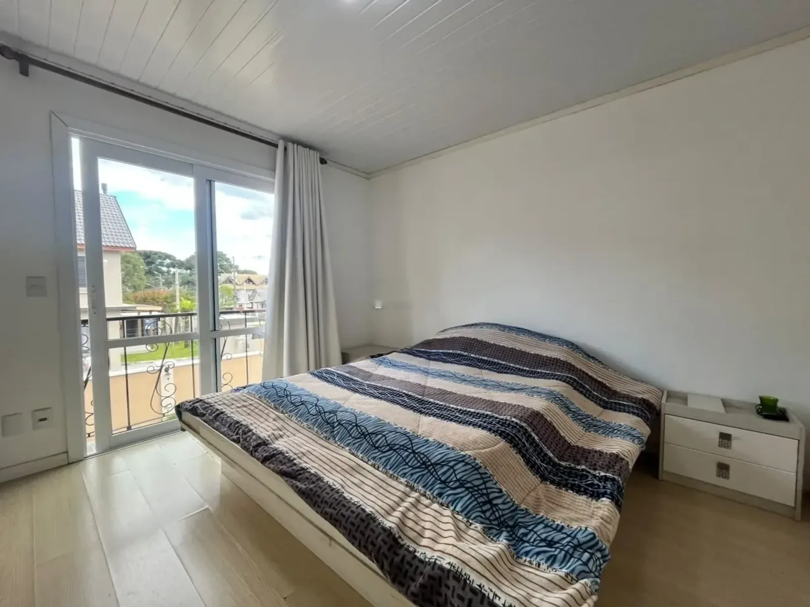 Casa geminada semimobiliada de 2 dormitórios com jardim, foto 12