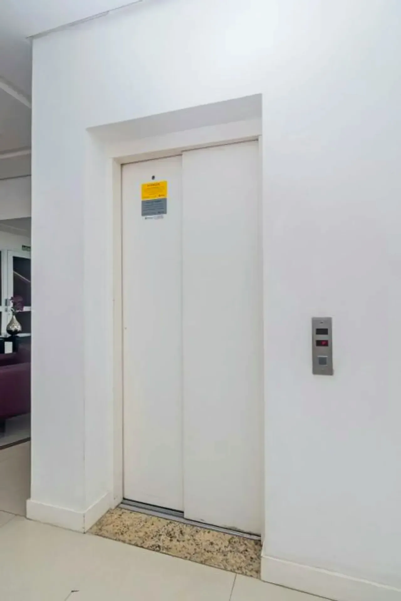Elevador do prédio