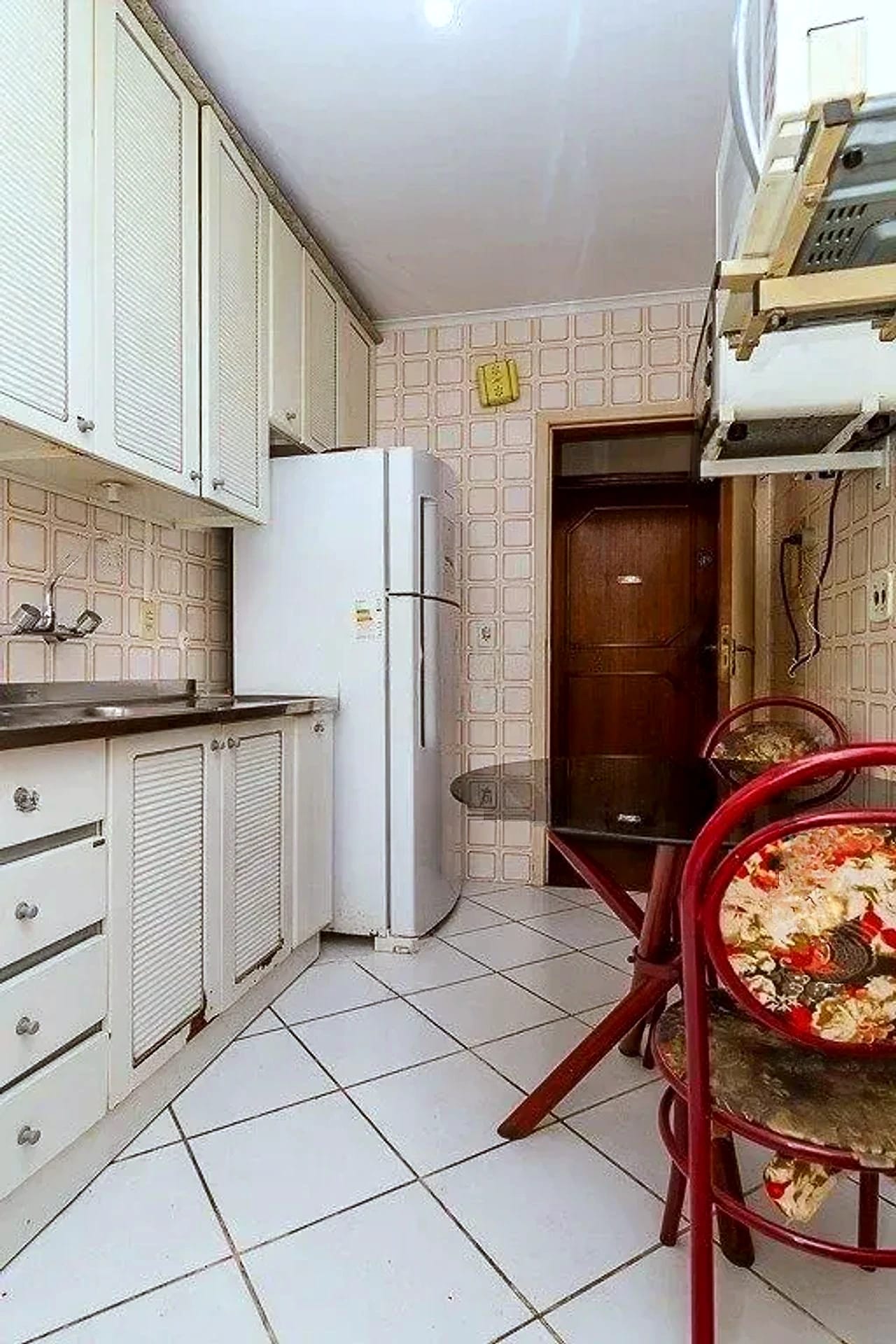 Cozinha com armários