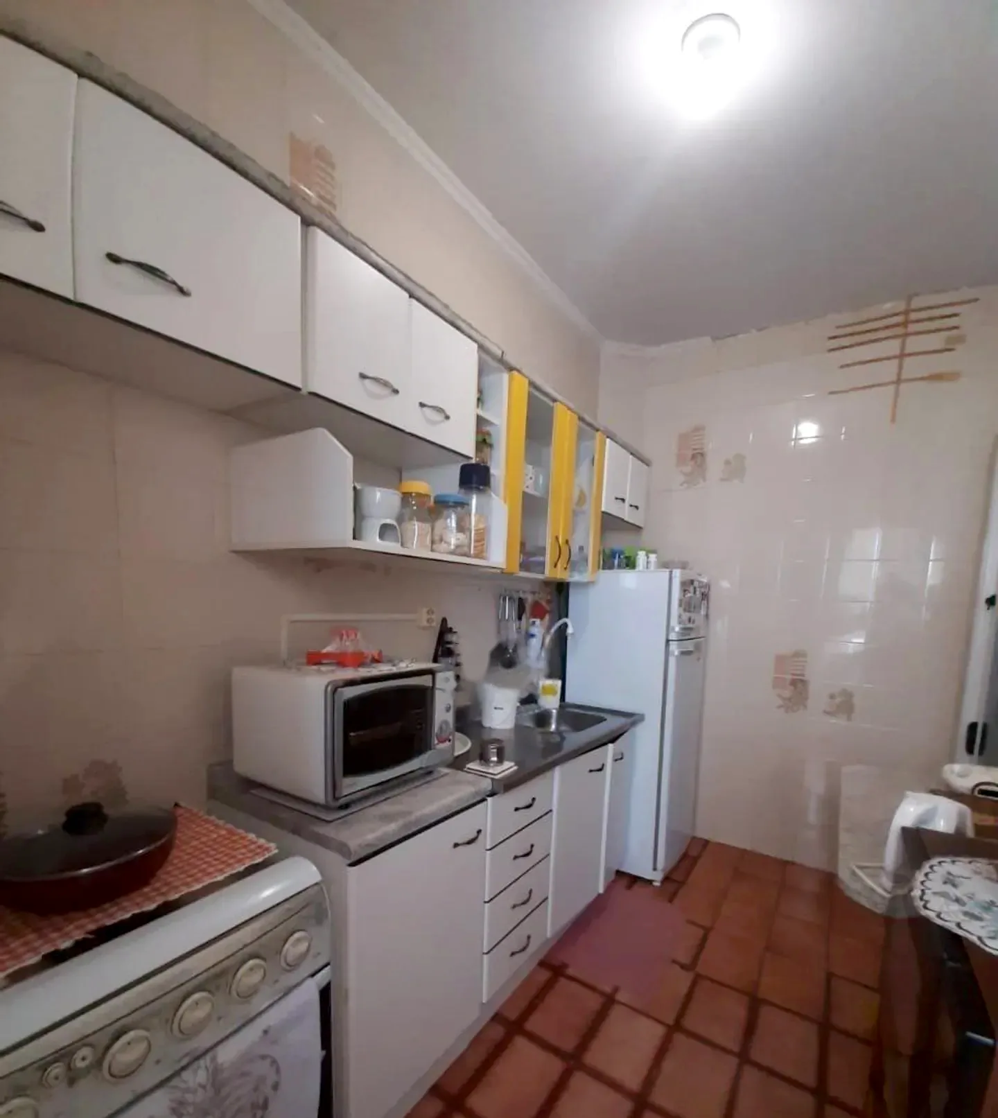 Cozinha com armários