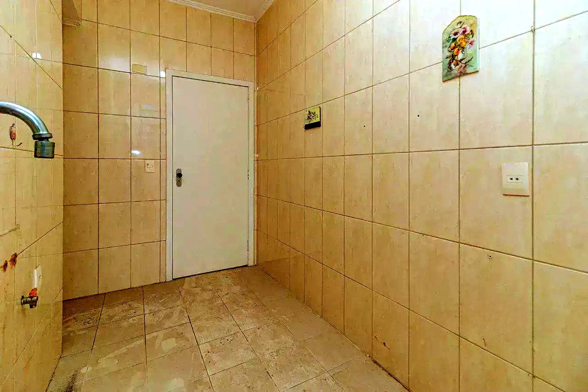Dependência com banheiro