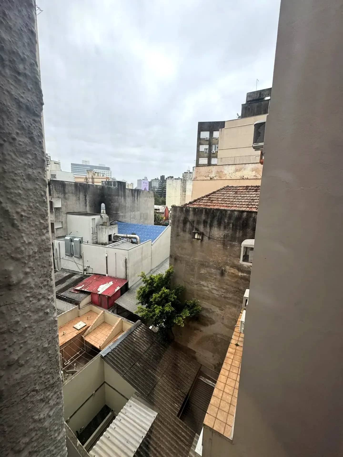 Vista da sacada para o bairro