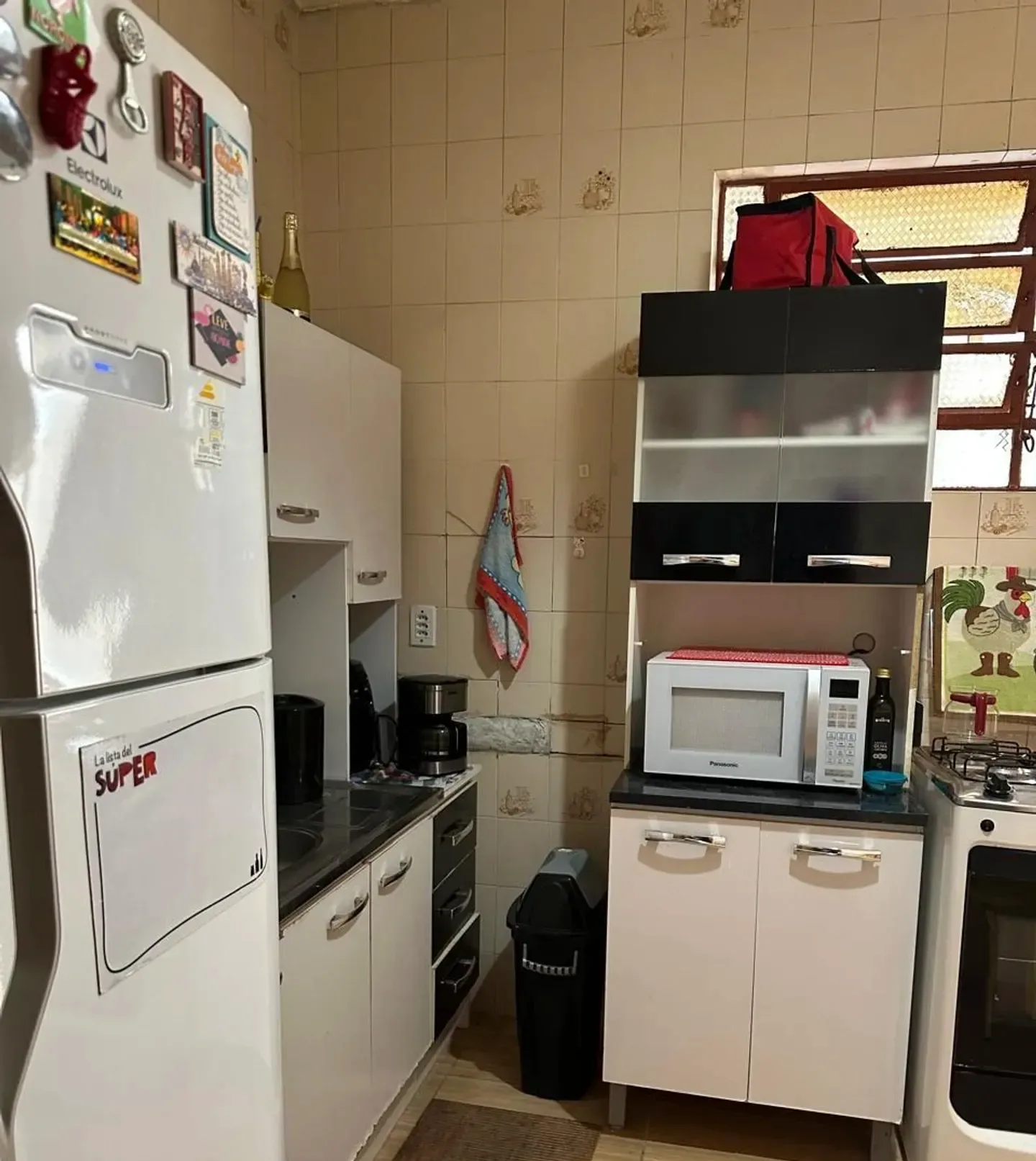 Cozinha com armários