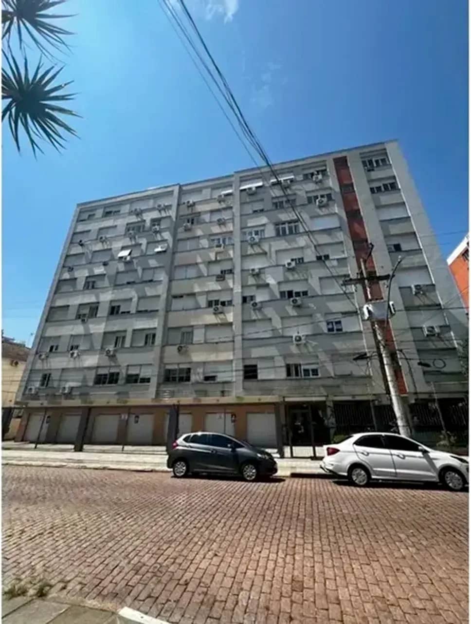 Fachada do prédio na Rua Sofia Veloso, Cidade Baixa