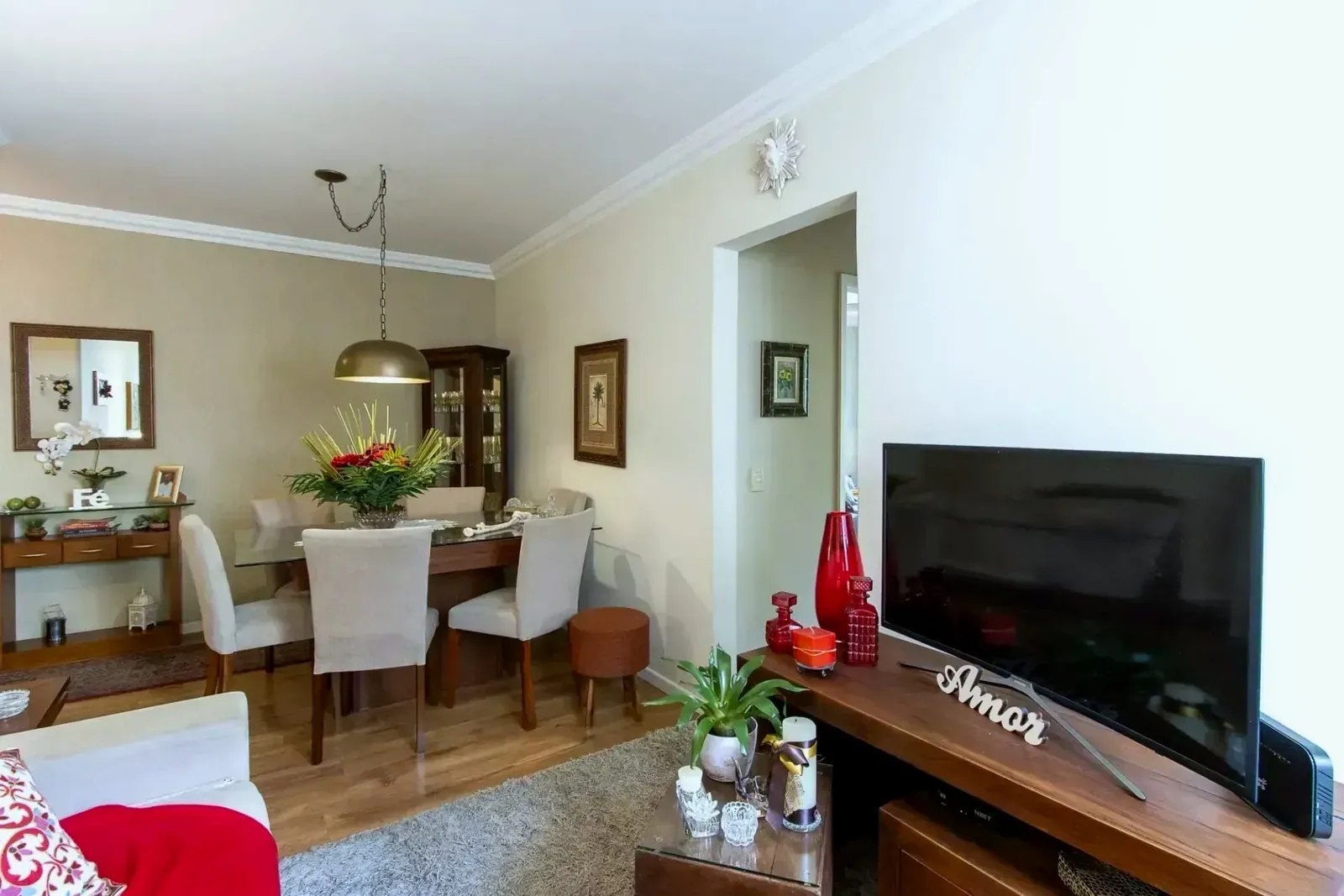 Living e sala de jantar