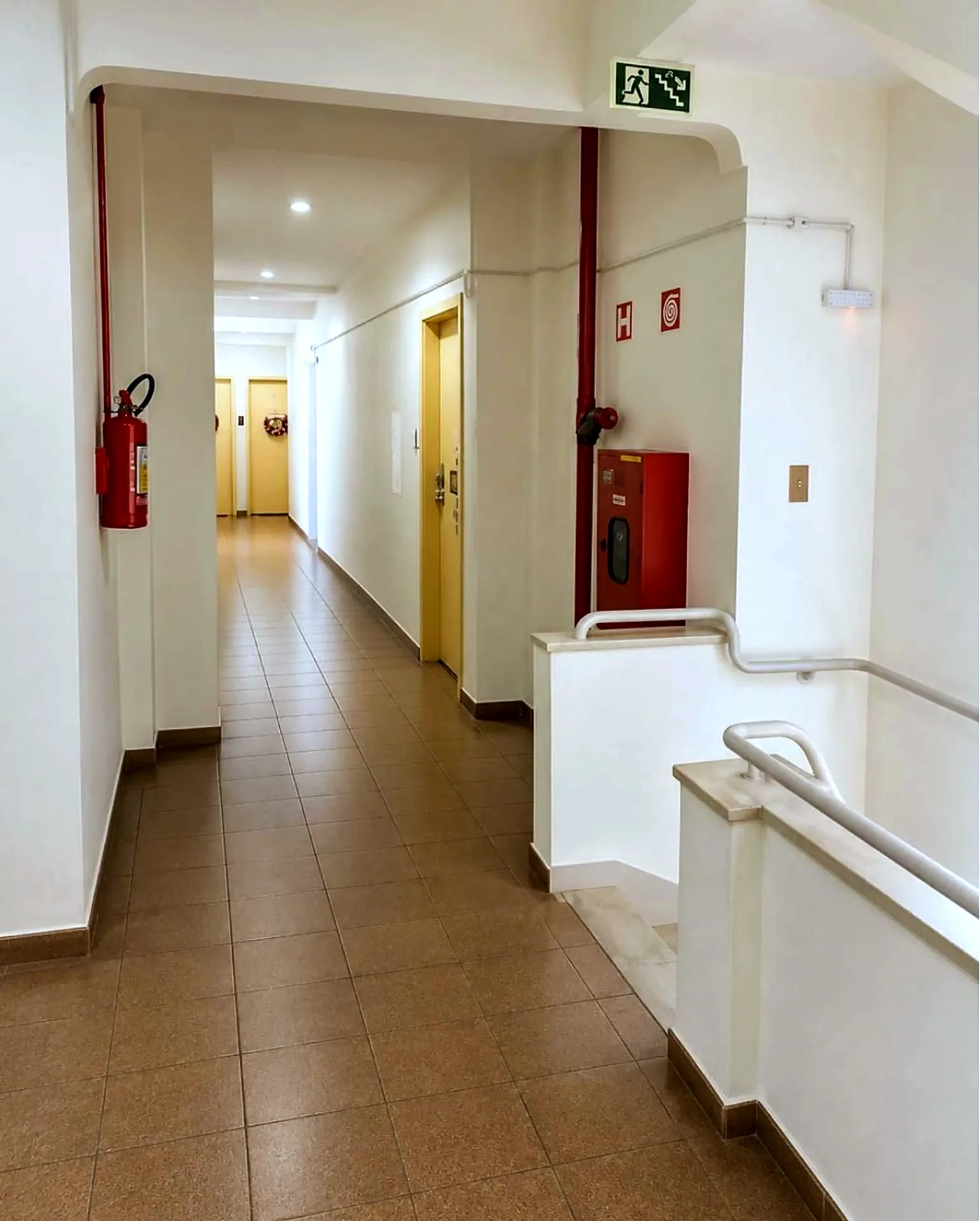Corredor do prédio