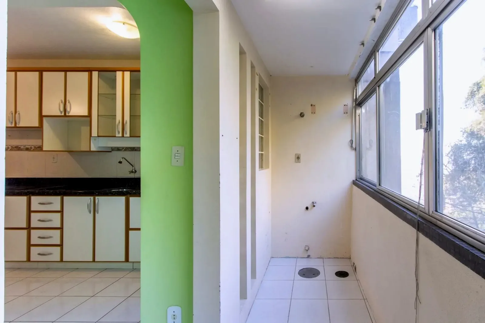 Cozinha e área de serviço