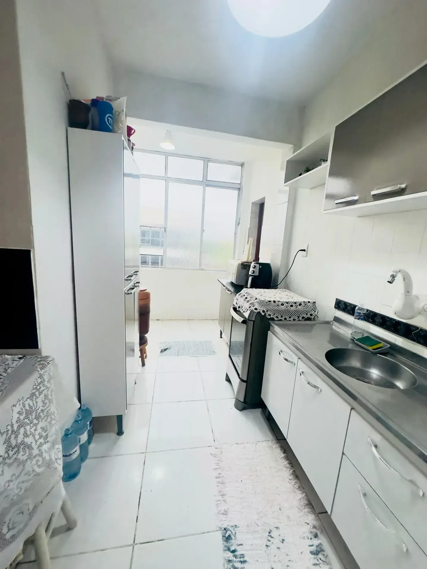 Cozinha com armários