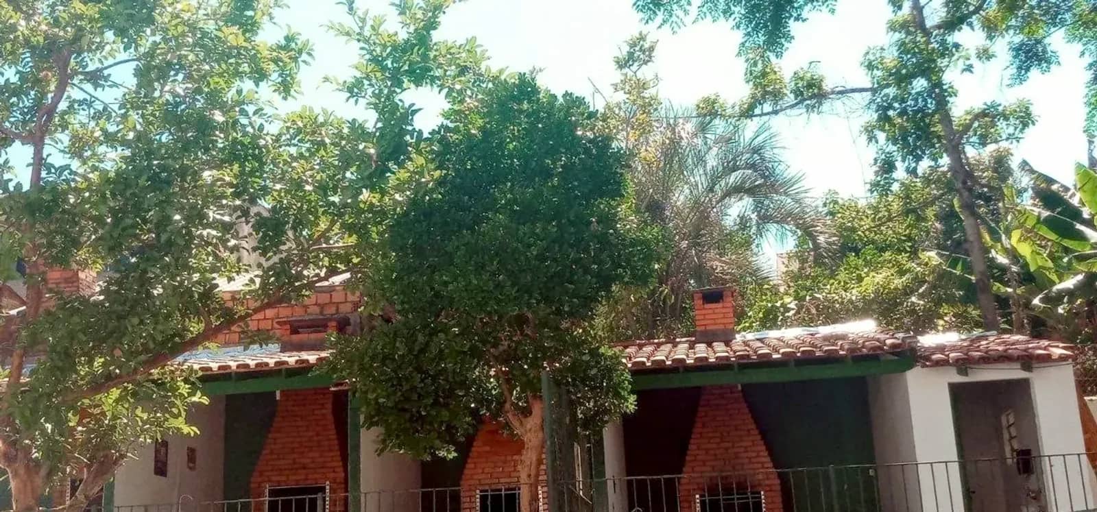 Espaço gourmet com churrasqueiras