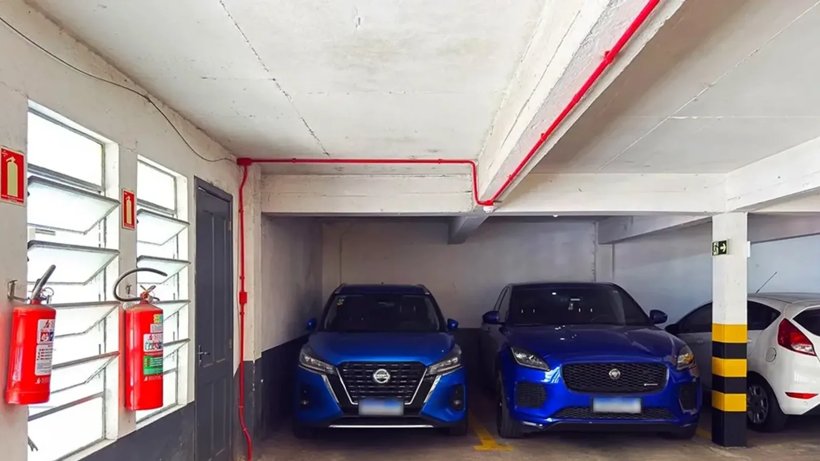 Garagem coberta