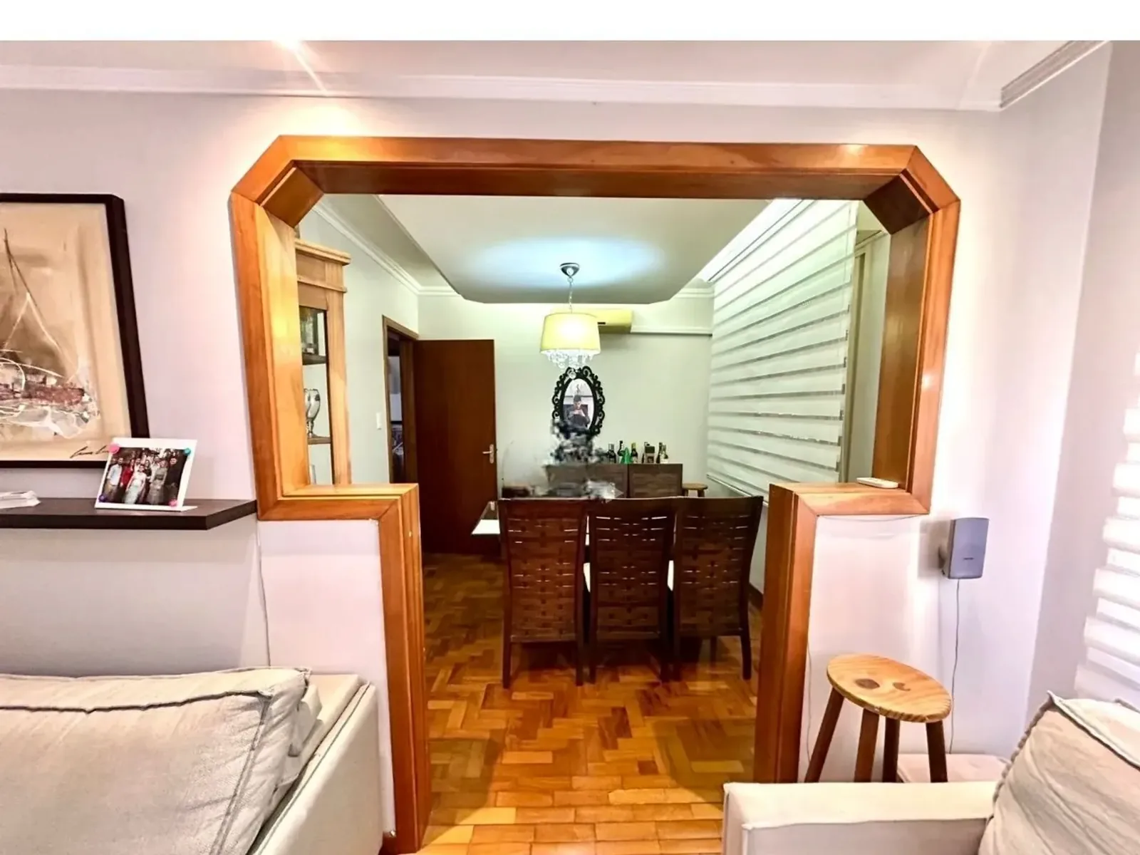 Passagem entre o living e o jantar