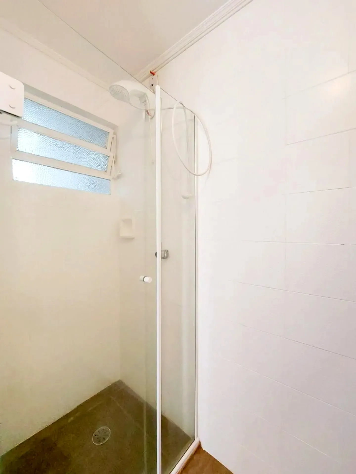 Banheiro com box